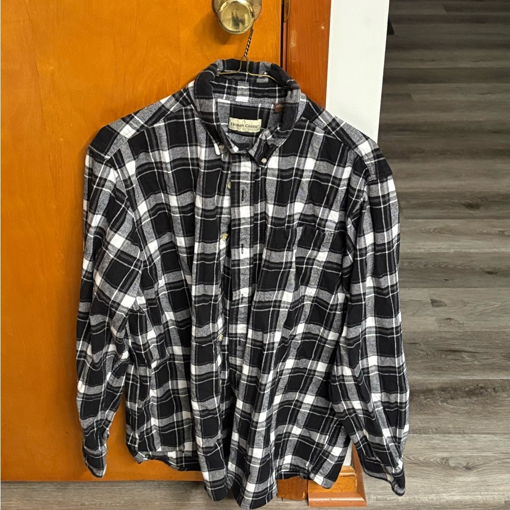 Hobbs Creek Men's sz L Black and White Flannel Shirt